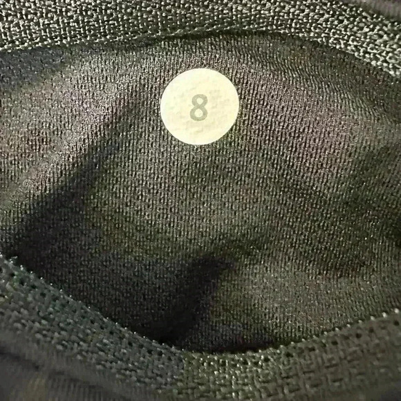 Lululemon Speed Short Palm Lace Tofino Teal Multi / Black
Size 8 - Picture 8 of 14